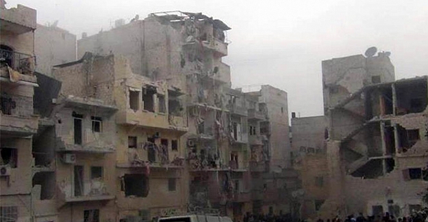 Suriye rejiminin bombaladığı Humuz El Waar’dan sivil halk tahliyeleri başladı