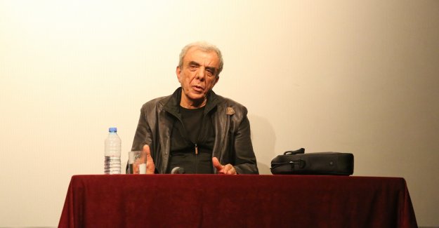 Yönetmen Özgentürk Nilüfer'de sinema tutkunlarıyla buluştu