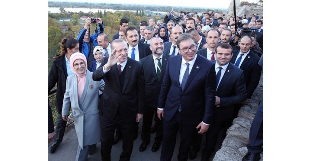 Erdoğan, Belgrad’da Tarihî Kalemeydan ile Bayraklı Camisini Ziyaret Etti
