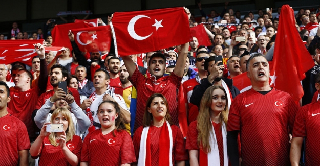 Türkiye’nin Rusya ile oynayacağı maçın biletleri satışta