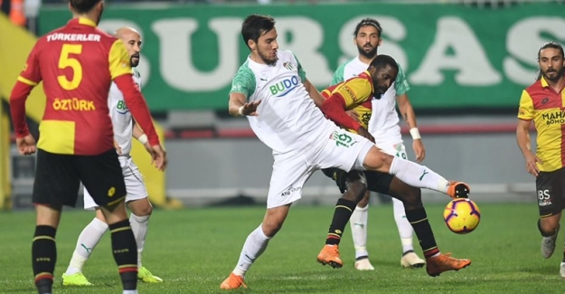 Spor Toto Süper Lig’in 16. hafta karşılaşmasında; Göztepe 0 – 0 Bursaspor