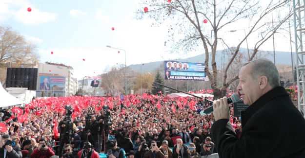 Erdoğan:  "Afyonkarahisar’ı yüksek hızlı trenle Ankara, İstanbul ve İzmir’e bağlıyoruz”