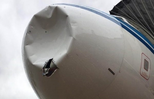 Böylesi görülmedi; "Şiddetli dolu A320 uçağına ağır hasar verdi!.."