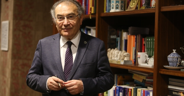 Prof. Dr. Nevzat Tarhan, “Yılın Yazarı” seçildi