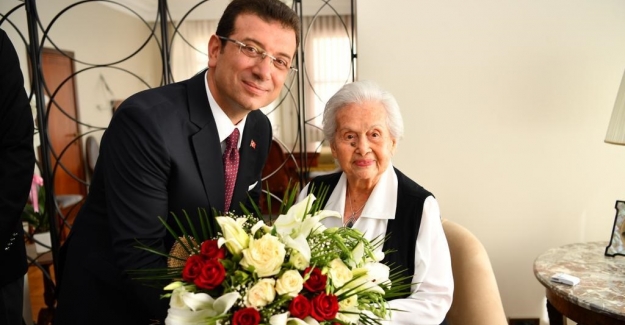İmamoğlu, 27 Mayıs darbesinin 59. Yılında Celal Bayar'ın kızı Nilüfer Gürsoy'u ziyaret etti