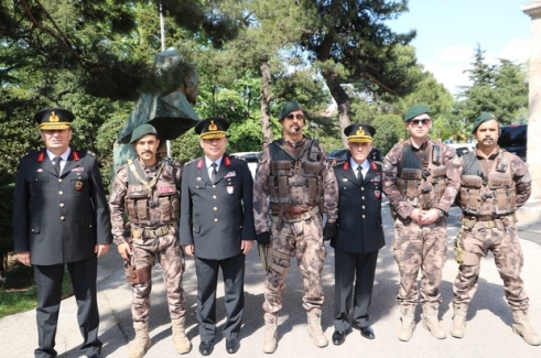 Jandarma Genel Komutanı Orgeneral Arif Çetin, Bursa'da..