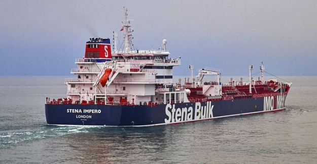 İran, Hürmüz Boğazı'nda İngiliz petrol tankerine el koydu!