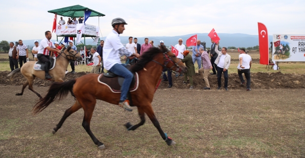 Rahvan atları ‘15 Temmuz’ için yarıştı