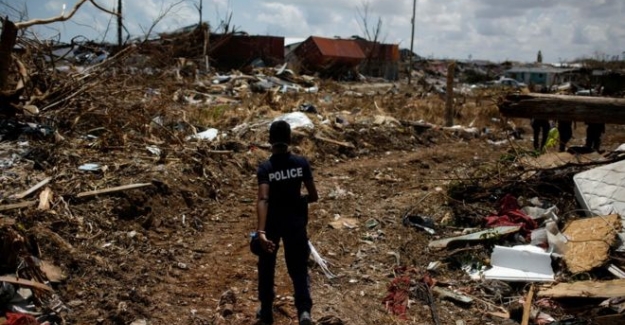 Dorian Kasırgası: Bahamalar'da 2,500 kişiye ulaşılamıyor