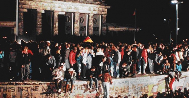Berlin Duvarı'nın yıkılışının 30. yılındayız