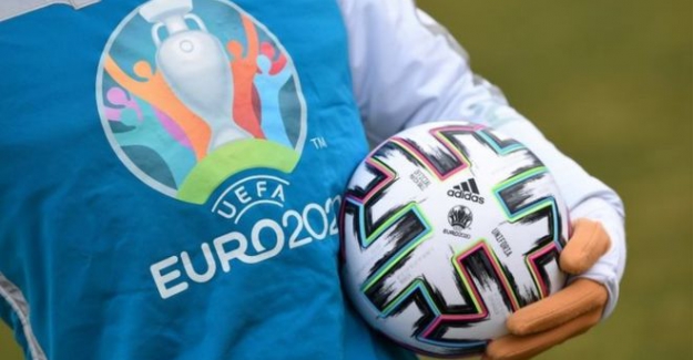 UEFA, EURO 2020'nin bir yıl ertelenmesini salı günü oylayacak