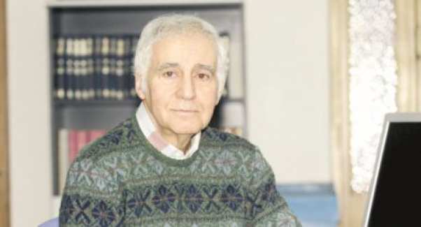 Gazeteci-yazar Mehmet Ali Kışlalı vefat etti!