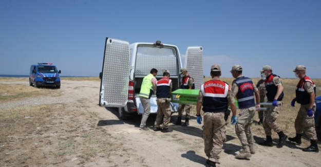 Van Gölü'nde sığınmacıların tekne faciasında ölü sayısı 10 oldu