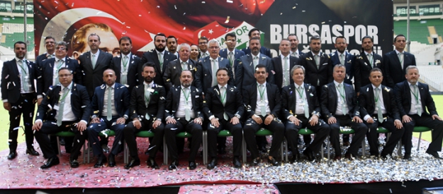 Bursaspor Kulübü Olağanüstü Seçimli Genel Kurul Toplantısı yapıyor