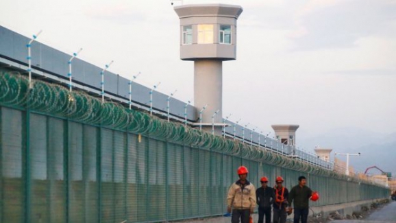 Çin'de gözaltında kaybolan Uygur modelden mesaj ve görüntüler: 'Sorgu odalarından çığlıklar geliyordu'