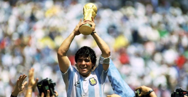 Futbol Efsanesi Maradona hayatını kaybetti!