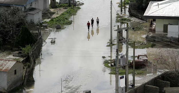 İran'da sel felaketinde ölü sayısı 7'ye yükseldi