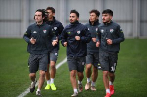 Bursaspor'un Tuzlaspor karşılaşmasına hazırlıkları sürüyor