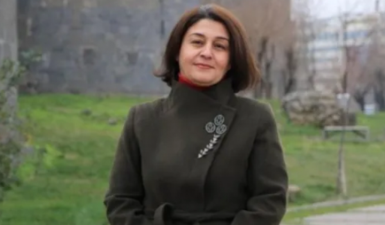HDP Diyarbakır İl Eşbaşkanı Hülya Alökmen Uyanık tutuklandı