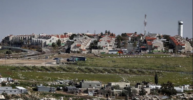 Yahudi yerleşimciler işgal altındaki Batı Şeria'da Filistinlilere yine saldırdılar