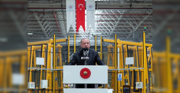 “Türkiye’nin potansiyeline inanan, ekonomimize güvenen yatırımcılarımızın yanında durmayı sürdüreceğiz”