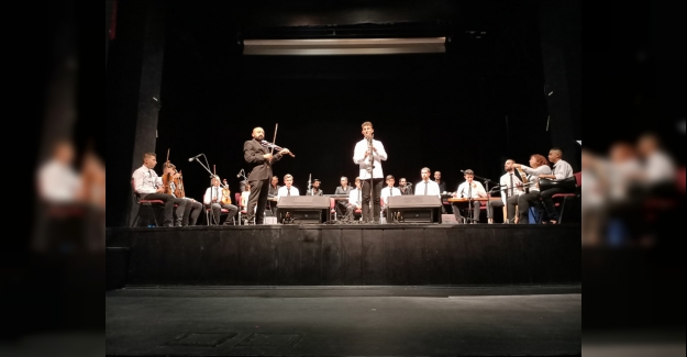 Büyükşehir Belediyesi Orkestrası'nda mezuniyet sevinci