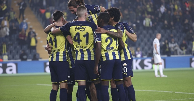 Fenerbahçe Keyifli:  Fenerbahçe: 4 - Çaykur Rizespor: 0