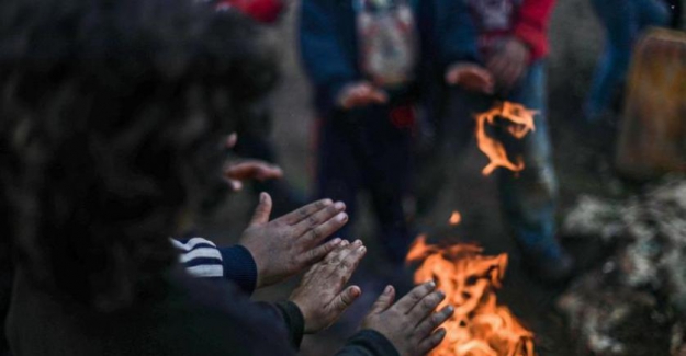 Suriye’deki mülteci kamplarını sert kış vurdu