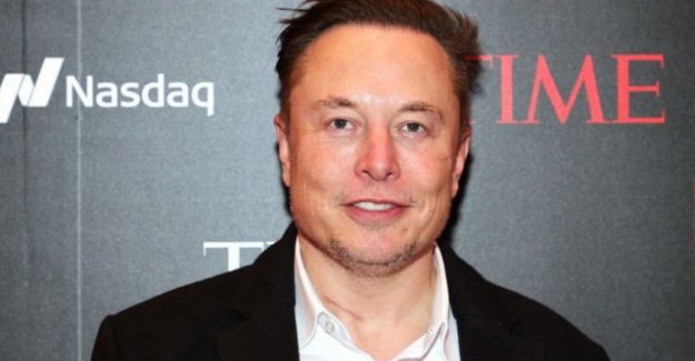 Elon Musk Twitter'ı satın aldı ve özel şirket haline getiriyor