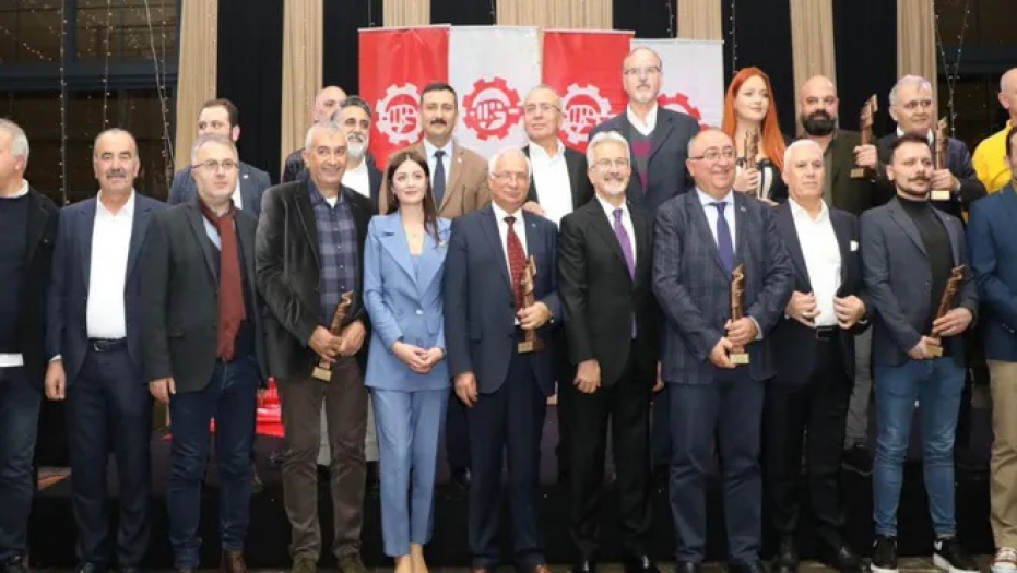 ÇGD Bursa Şubesi, 2022 yılının "Geleneksel Çağdaş Ödülleri" ni dağıttı
