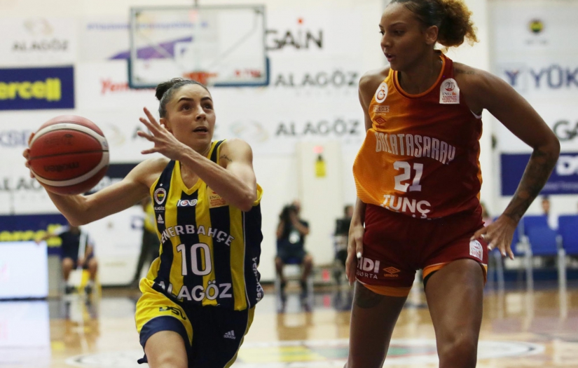 Fenerbahçe Kadın Basketçileri Galatasaray'a büyük fark attı:  84 - 56