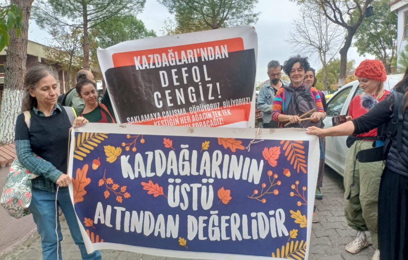 Cengiz Holding’in açmak istediği madene karşı şarkılı türkülü protesto