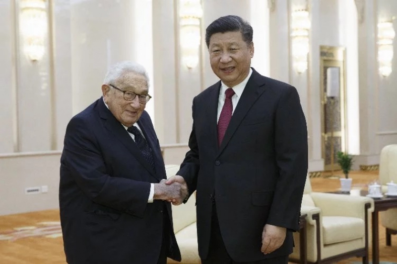 ABD'li ünlü diplomat Henry Kissinger öldü