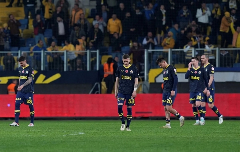 Ankaragücü'ne 3-0 yenilen Fenerbahçe, Türkiye Kupası'na veda etti