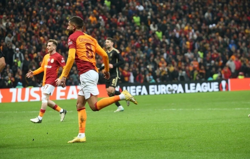 UEFA Avrupa Ligi | Galatasaray, Sparta Prag karşısında uzatmalarda kazandı