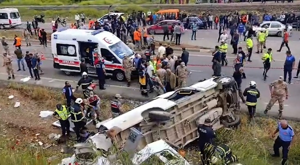 Gaziantep'te katliam gibi kaza: 8 Ölü 11 yaralı..