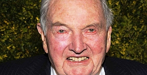 Dünyanın tepesindeki milyarder  patronlardan David Rockefeller hayatını kaybetti