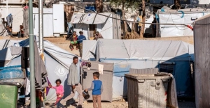 Yunanistan sığınmacılara karşı önlemleri sıkılaştırıyor