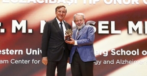 Eczacıbaşı Tıp Onur Ödülü Prof. Dr. Marsel Meşulam’a verildi