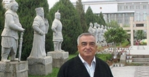 NECDET BULUZ yazdı: "Uygur Türkü Kardeşlerimize sahip çıkabilmek.."