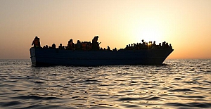 Akdeniz'de sığınmacıları taşıyan bot battı: 34 kişi hayatını kaybetti