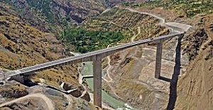 Türkiye’nin en yüksek köprüsü açıldı