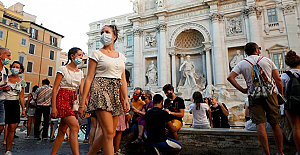 İtalya'da ilk maske cezası 'koronavirüs yok' diyen gence kesildi