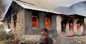 Karabağ'ı terk eden Ermeniler Evleri ve Ormanları Yakıyorlar!