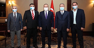 Çavuşoğlu, Ukrayna'daki Ahıska Türkleriyle bir araya geldi