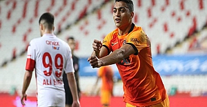 Galatasaray deplasmandan galibiyetle döndü