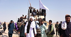 Afganistan'da Taliban'ın ilerleyişi sürüyor