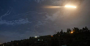 Rusya: Suriye hava savunması İsrail’in hava saldırısını püskürttü