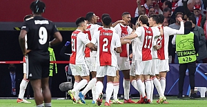 UEFA Şampiyonlar Ligi'nde Beşiktaş, Ajax'a 2-0 mağlup oldu
