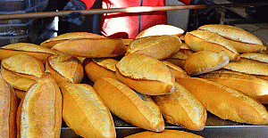 İstanbul’da ekmeğe ‘resmi zam’